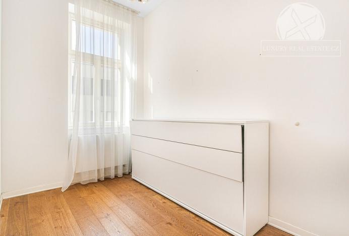 Prodej bytu 3+kk, Praha - Smíchov, Grafická, 69 m2