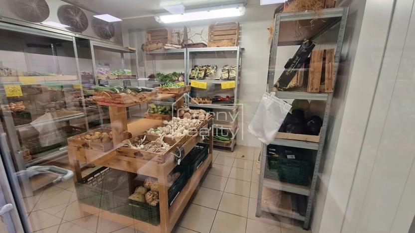 Pronájem obchodního prostoru, Pardubice, Palackého třída, 180 m2