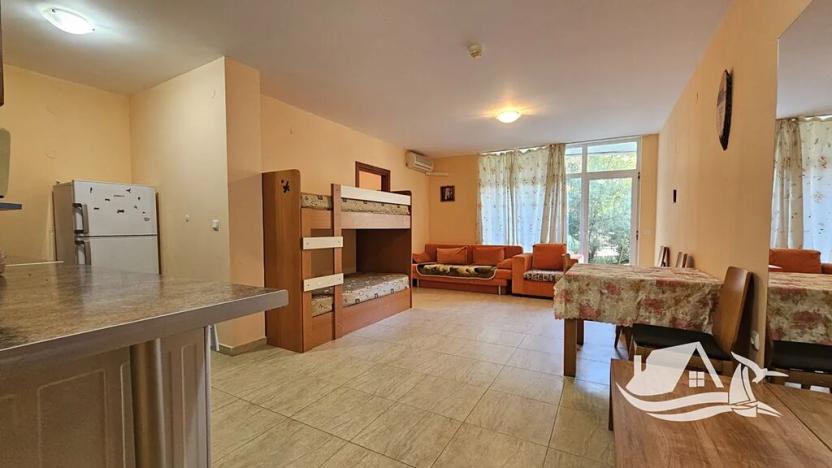 Prodej bytu 2+kk, Nesebar, Bulharsko, 43 m2