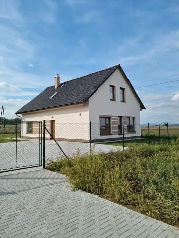 Prodej rodinného domu, Žatec, Žateckých letců, 156 m2