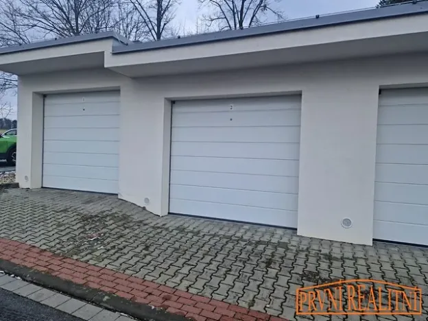 Prodej garáže, Uherský Brod, Františka Kožíka, 21 m2