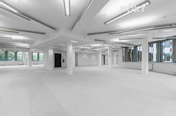 Pronájem kanceláře, Praha - Nusle, Lomnického, 208 m2