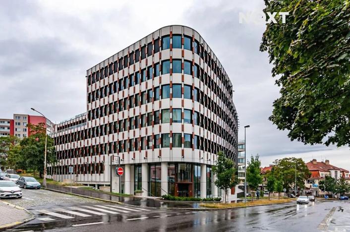 Pronájem obchodního prostoru, Praha - Nusle, Lomnického, 45 m2