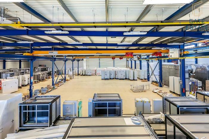 Pronájem výrobních prostor, Hrušky, Na aleji, 6941 m2