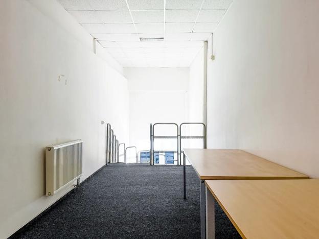 Pronájem obchodního prostoru, Kopřivnice, Štefánikova, 37 m2