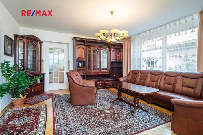 Prodej vily, Slaný, Máchova, 352 m2