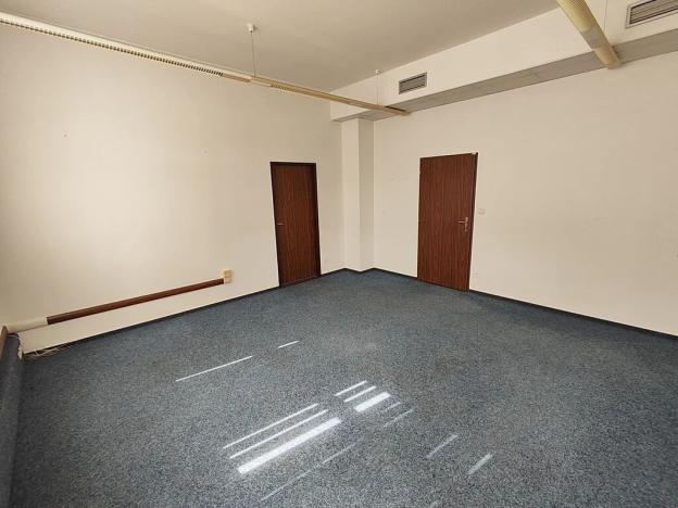 Pronájem kanceláře, Hradec Králové, Šimkova, 22 m2