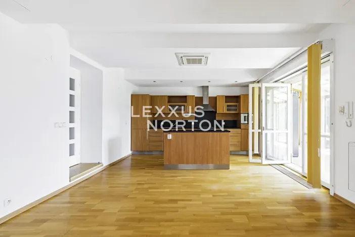 Pronájem bytu 3+1, Praha - Dejvice, Komornická, 121 m2