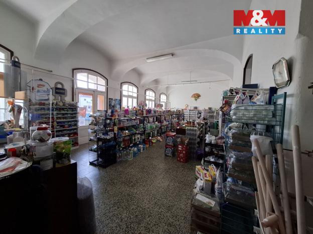 Prodej činžovního domu, Jaroslavice, Náměstí, 420 m2