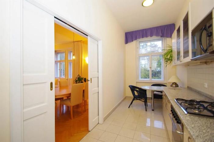 Pronájem bytu 3+1, Praha - Vinohrady, Polská, 105 m2