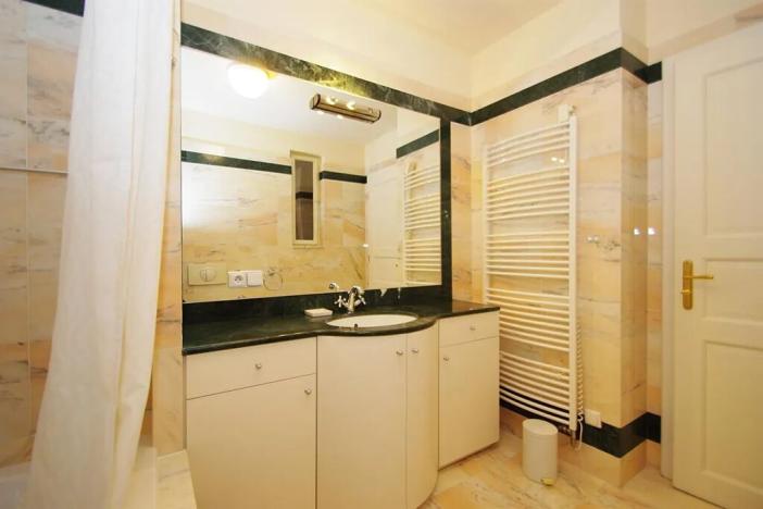 Pronájem bytu 3+1, Praha - Vinohrady, Polská, 105 m2