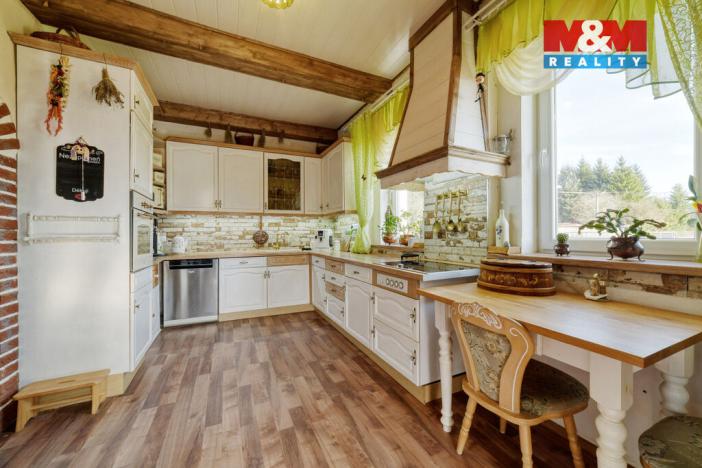 Prodej rodinného domu, Broumov, 183 m2