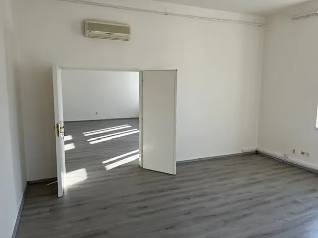 Pronájem kanceláře, Praha - Žižkov, Tovačovského, 86 m2