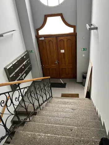 Pronájem kanceláře, Praha - Žižkov, Tovačovského, 86 m2