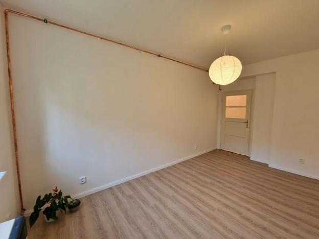 Pronájem bytu 2+kk, Praha - Smíchov, Křížová, 42 m2