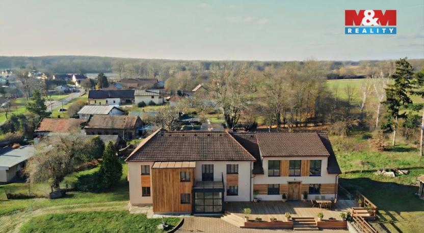 Prodej rodinného domu, Nechanice - Staré Nechanice, 287 m2