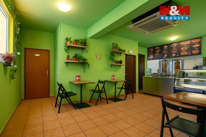 Pronájem restaurace, Praha - Nusle, Ostrčilovo náměstí, 70 m2