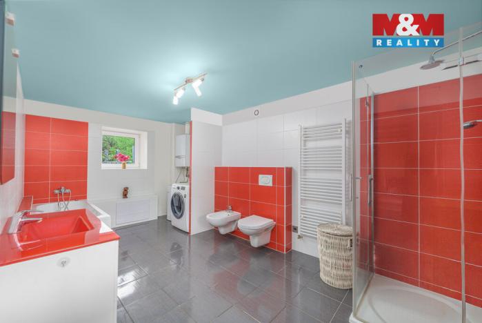 Prodej rodinného domu, Kladruby nad Labem - Kolesa, 200 m2