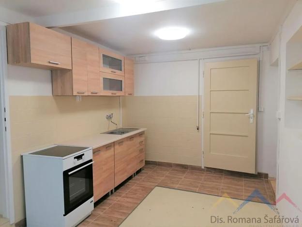 Prodej bytu 2+1, Moravský Beroun, Masarykova, 65 m2