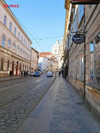 Pronájem obchodního prostoru, Praha - Malá Strana, Karmelitská, 115 m2