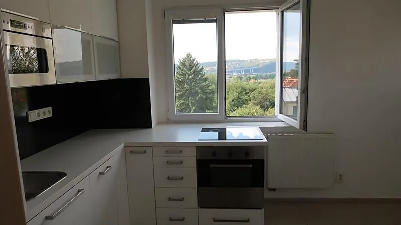 Pronájem bytu 4+1, Praha - Komořany, Na Homoli, 83 m2