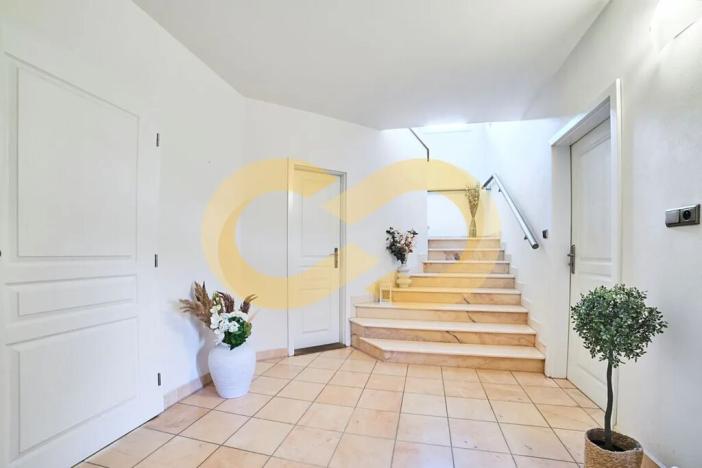 Prodej bytu 3+kk, Planá nad Lužnicí, Harrachova, 200 m2