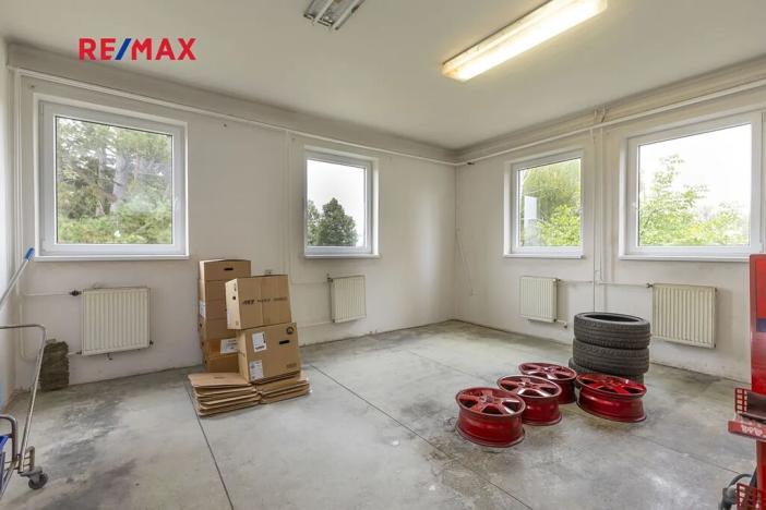 Pronájem kanceláře, Pardubice, Husova, 242 m2