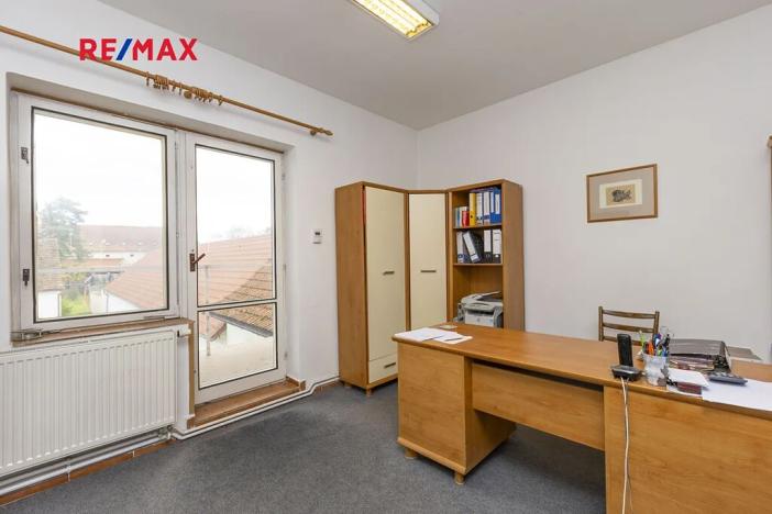 Prodej činžovního domu, Dašice, náměstí T. G. Masaryka, 957 m2