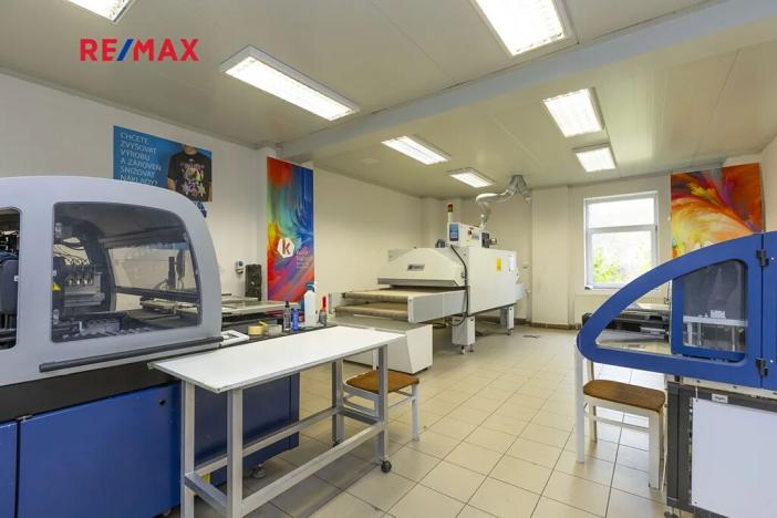 Prodej obchodního prostoru, Dašice, náměstí T. G. Masaryka, 957 m2