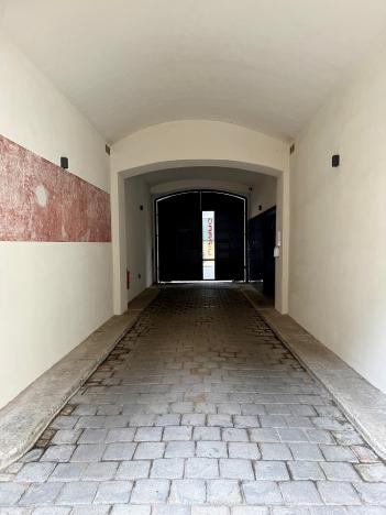 Pronájem bytu 2+kk, Praha - Smíchov, Pivovarská, 53 m2