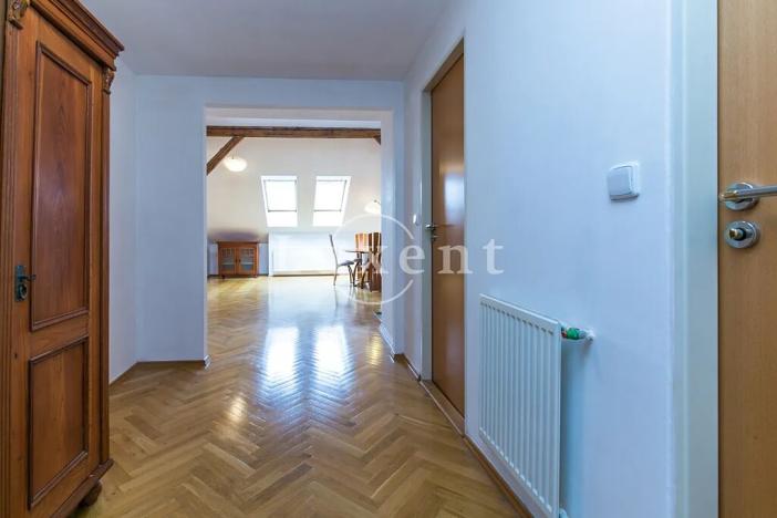 Pronájem bytu 2+kk, Praha - Holešovice, Dělnická, 63 m2