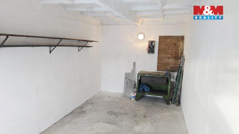 Prodej garáže, Slaný, 18 m2