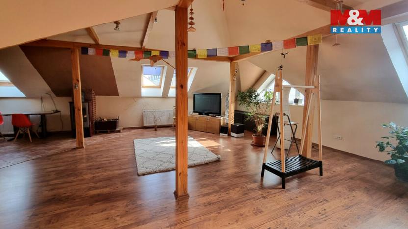 Prodej rodinného domu, Kladno, Dr. Vrbenského, 294 m2