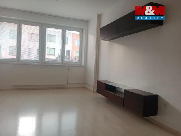 Pronájem bytu 3+1, Třebíč - Týn, Jar. Ježka, 80 m2