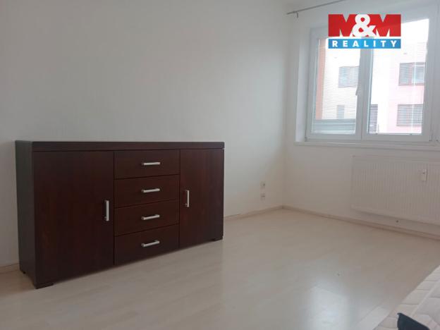 Pronájem bytu 3+1, Třebíč - Týn, Jar. Ježka, 80 m2