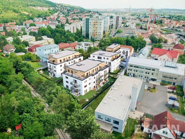 Prodej bytu 3+kk, Praha - Radotín, náměstí Osvoboditelů, 76 m2