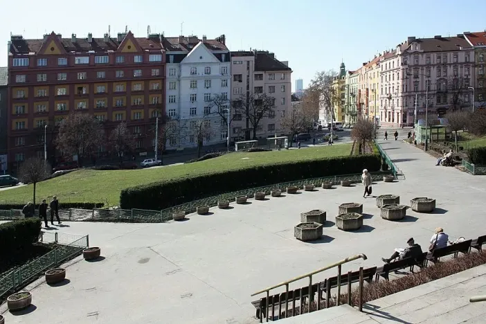 Pronájem bytu 2+kk, Praha - Vršovice, Holandská, 43 m2