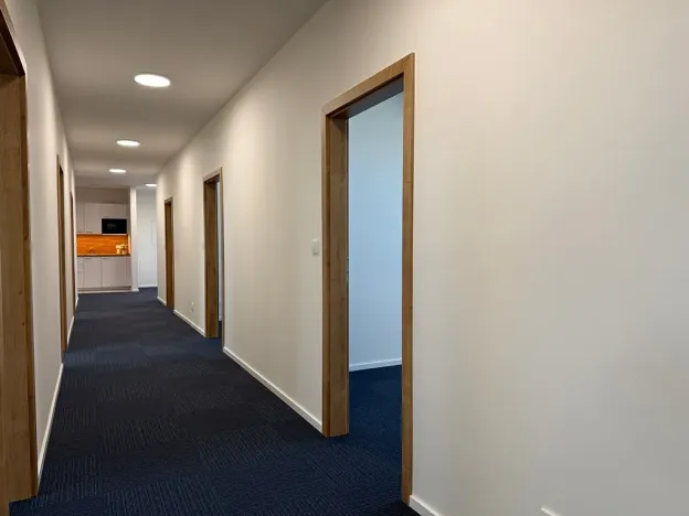 Pronájem kanceláře, Brno, Cimburkova, 182 m2