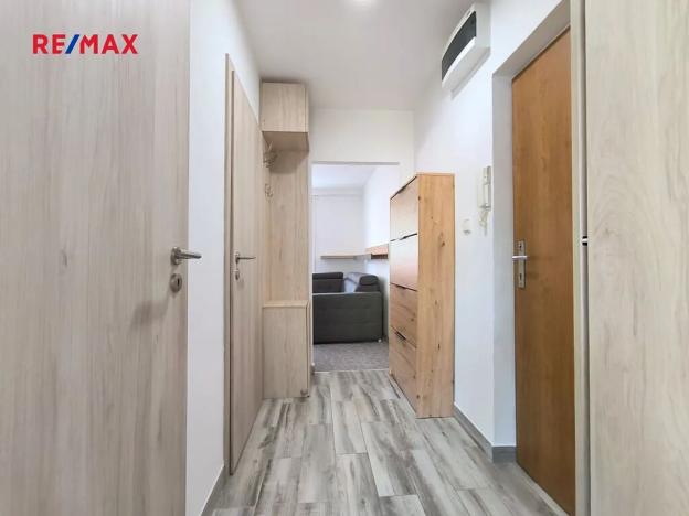 Pronájem bytu 2+kk, Orlová, Osvobození, 53 m2