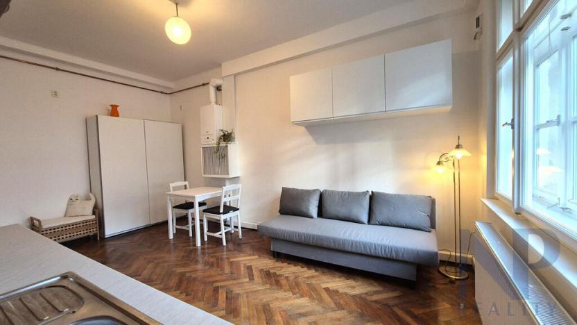 Pronájem bytu 1+kk, Praha - Libeň, V Holešovičkách, 20 m2