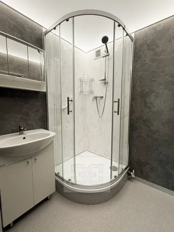 Pronájem bytu 3+kk, Cheb, Lesní, 68 m2