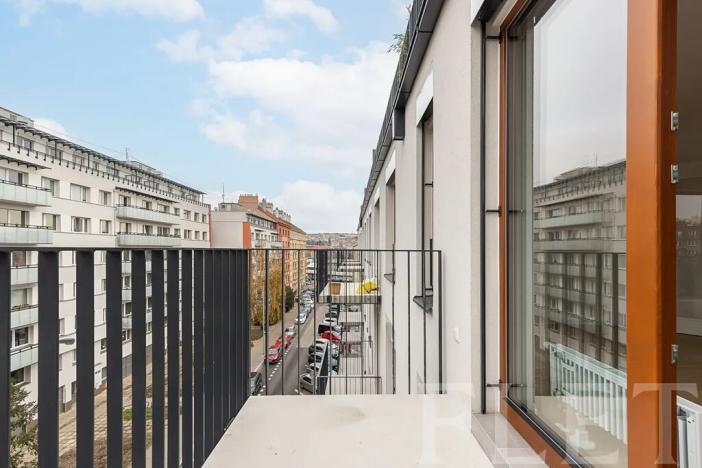 Pronájem bytu 1+kk, Praha - Nusle, Maroldova, 27 m2