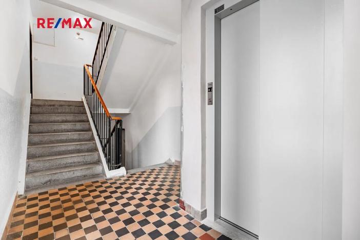 Prodej bytu 4+1, Praha - Záběhlice, Hrusická, 75 m2