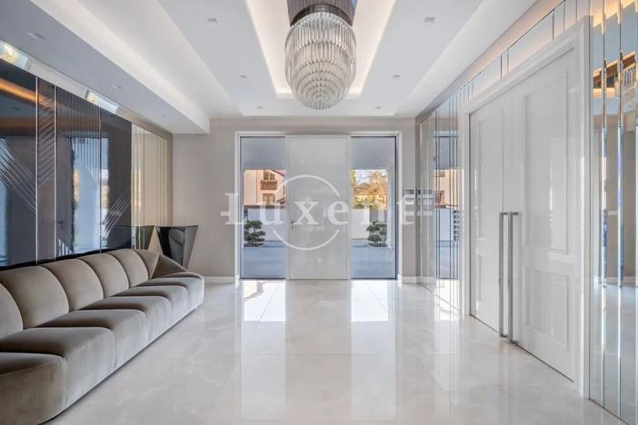 Prodej rodinného domu, Průhonice, Růžová, 590 m2