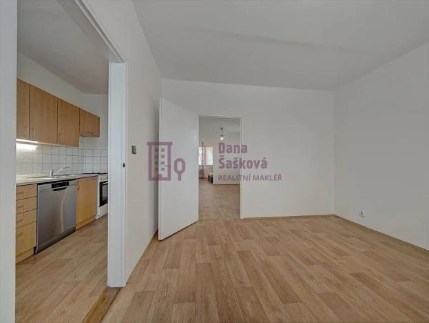 Pronájem bytu 3+1, Jindřichův Hradec, sídliště Vajgar, 61 m2