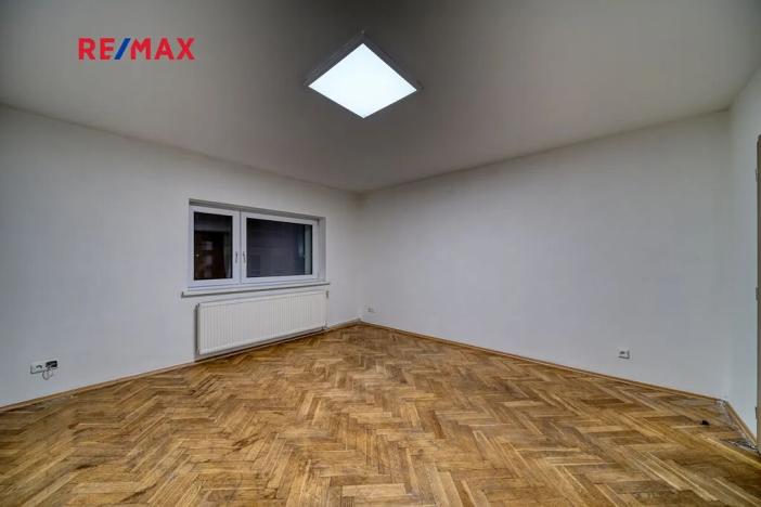 Pronájem bytu 2+kk, Kolín, Ovčárecká, 67 m2