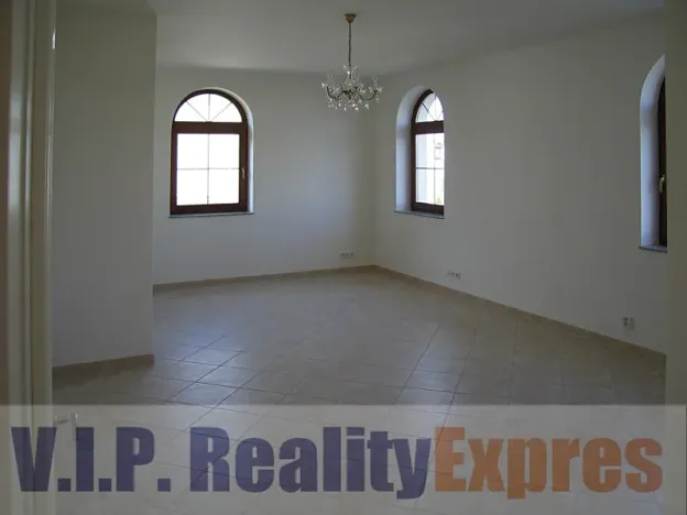 Pronájem vily, Praha, Nebušická, 270 m2