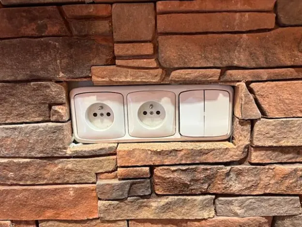 Prodej bytu 2+1, Praha - Kobylisy, Frýdlantská, 45 m2