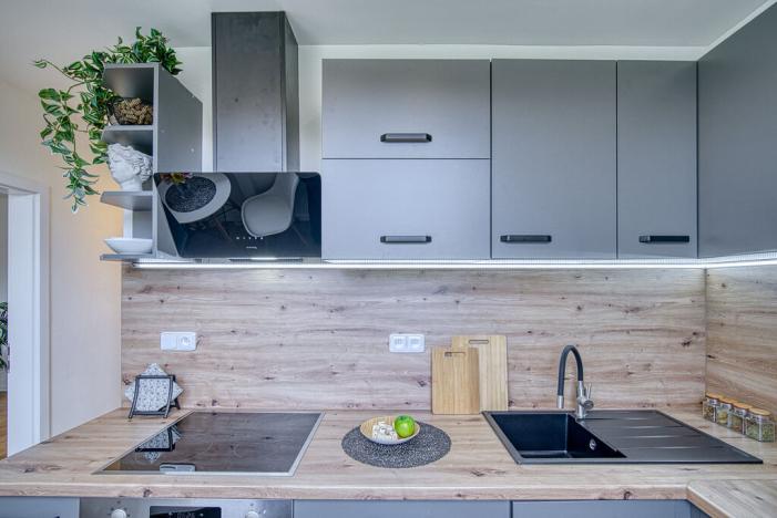 Pronájem bytu 3+1, Klášterec nad Ohří, Školní, 66 m2