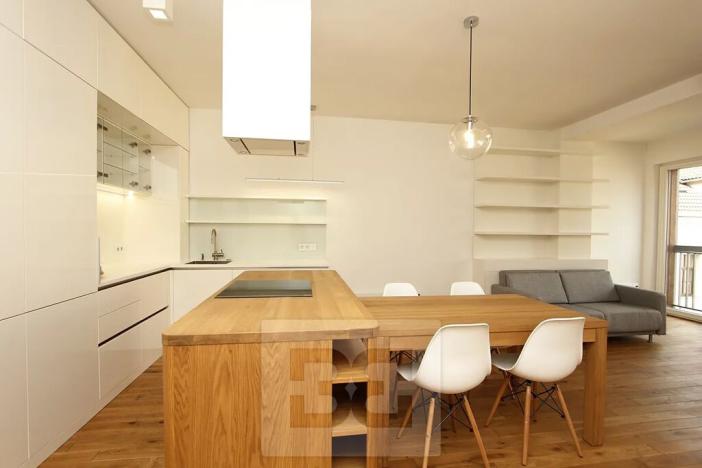 Pronájem bytu 3+kk, Praha - Bubeneč, U studánky, 83 m2